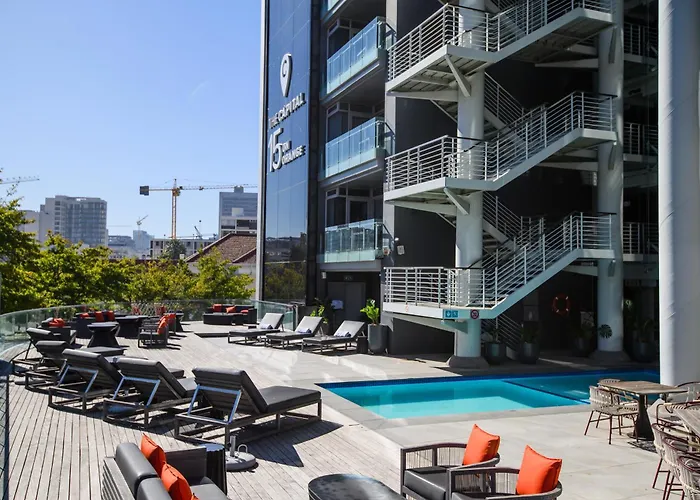 The Capital 15 On Orange Hotel & Spa